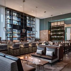 5* Hotel Hyatt Centric Downtown